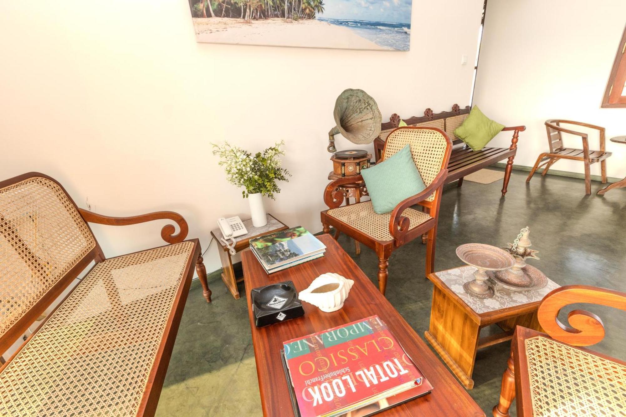 فندق House By The Sea Hikka هيكادوفا المظهر الخارجي الصورة
